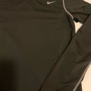 Nike long sleeve boys top.